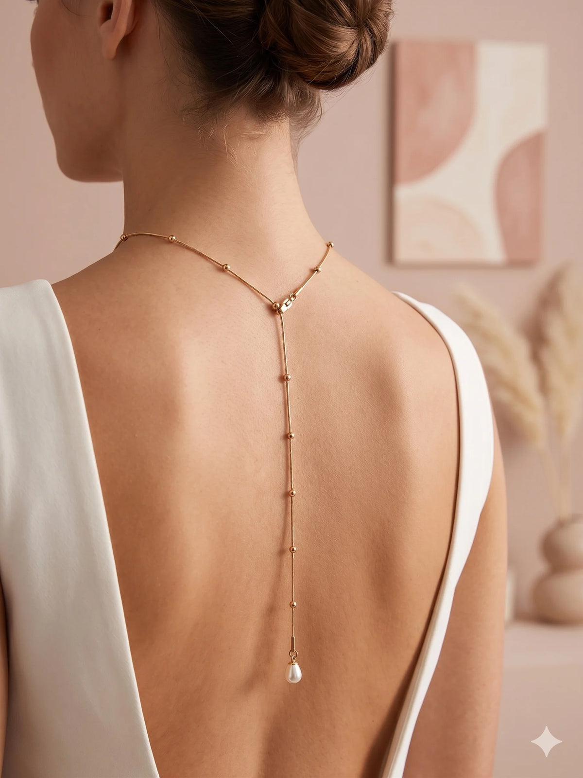 Collier de dos (photo de 1 à 5)
