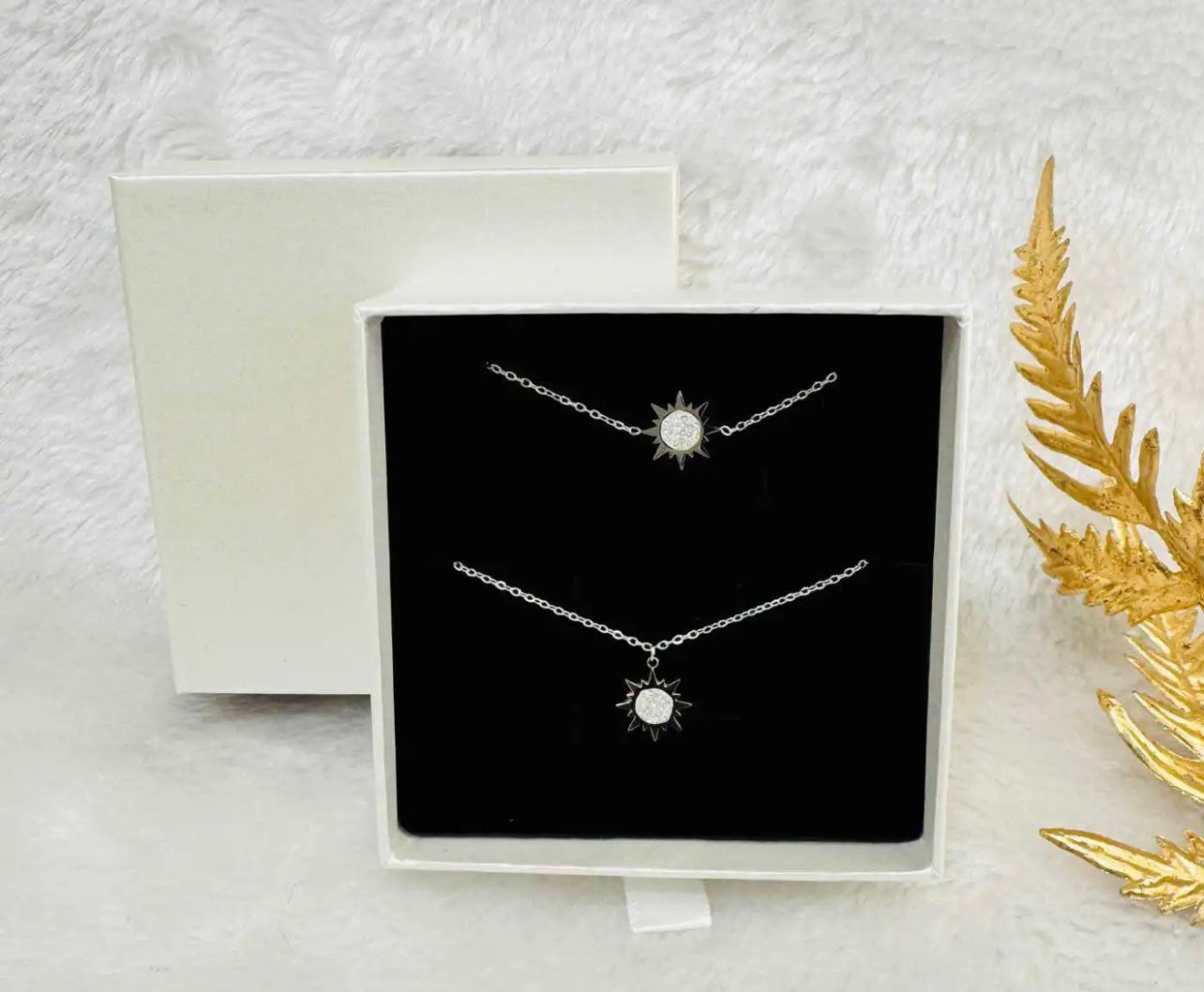 Coffret Noël Acier Inoxydable Argenté ou Doré (Collier+Bracelet)